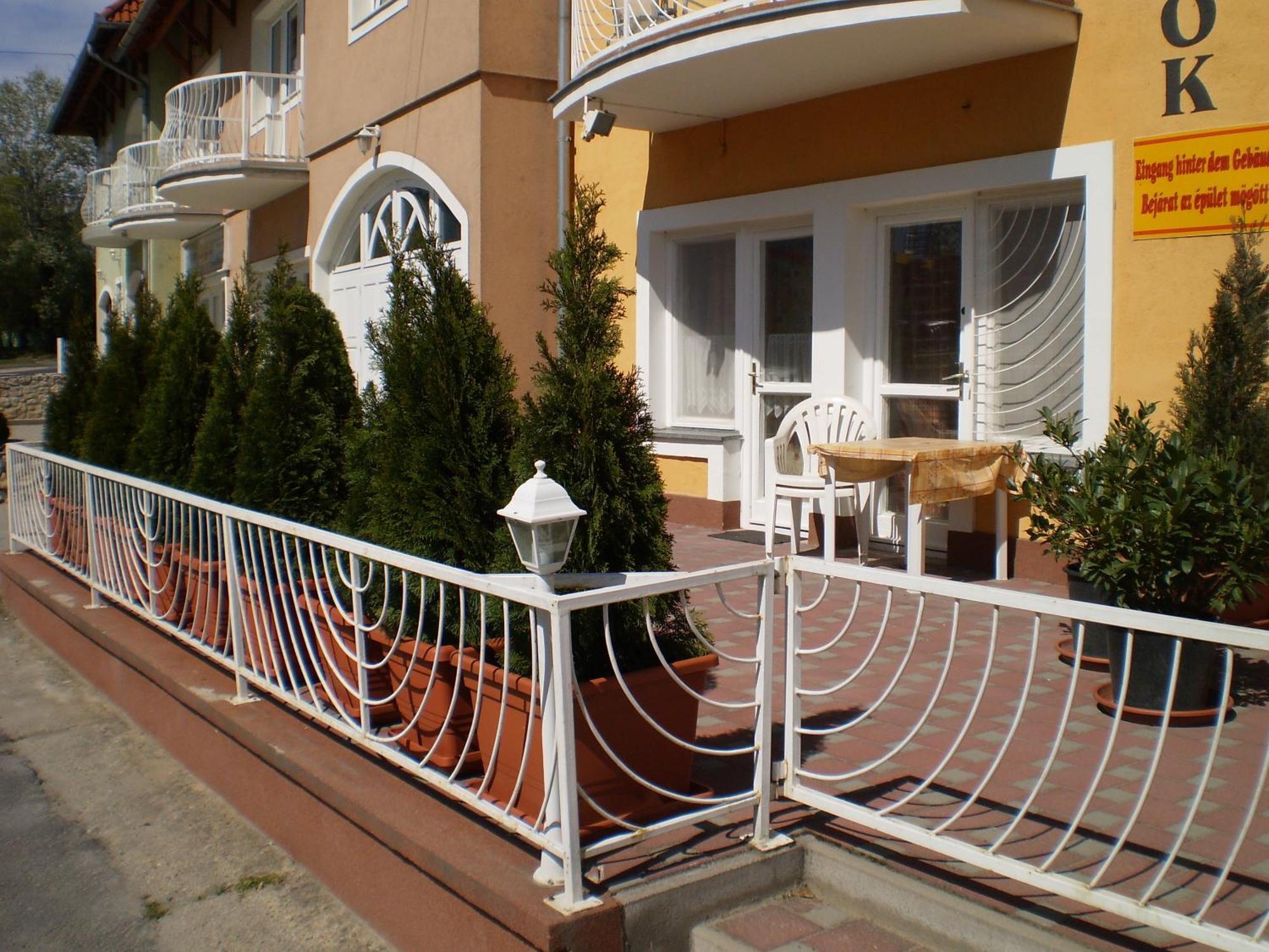 Tarr-Timea Apartmanok Keszthely Exterior foto